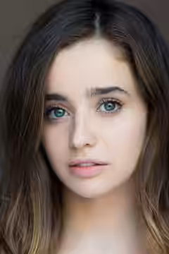 Holly Earl