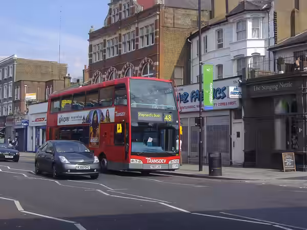 It may say 48 but you could see the 1 when it was coming. Route 148 Shepherd's Bush Green-Marble Arch-Victoria-Westminster-Elephant &amp; Castle-Camberwell Gree (2008)