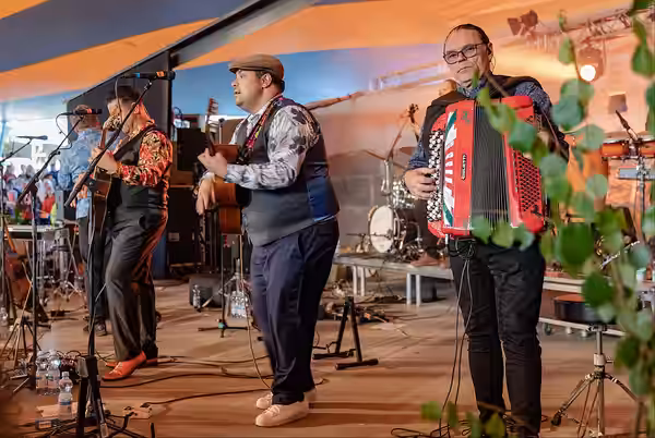 Kaustinen, Finland Samuli Edelmann and Orkestra Kaustinen Folk Music Festival, celebrated yearly in July in Kaustinen, Finland, is the biggest folk music and da (2019)