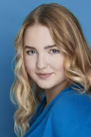 Ava Telek