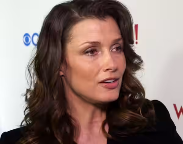 American actress and model Bridget Moynahan ("Blue Bloods") chats with Arthur Kade of Behind the Velvet Rope TV at the Watch! Magazine 10 Year Anniversary red c (2016)