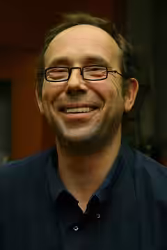 Olivier Gourmet lors d'une fête dans son village. (2008)