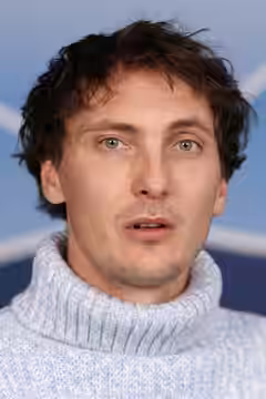 Eamon Farren