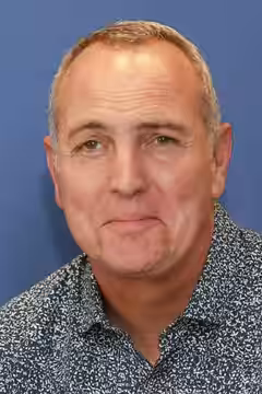 Arnold Vosloo