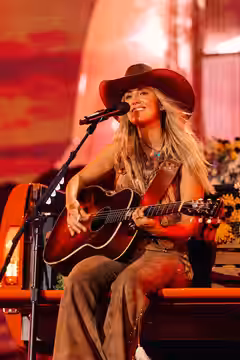 Lainey Wilson