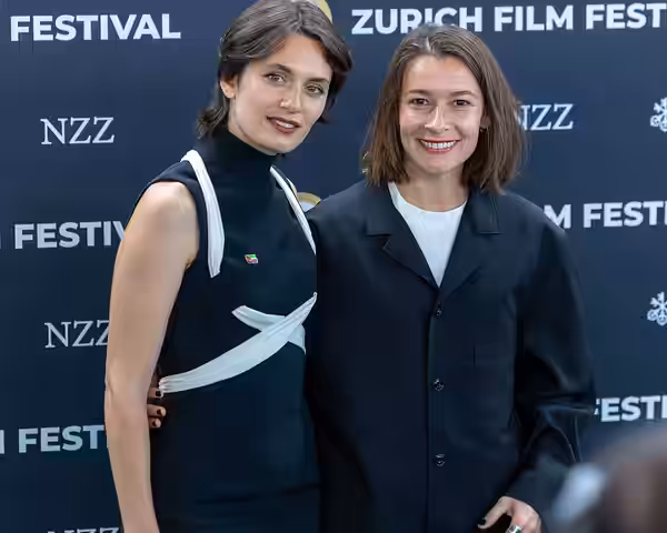 Alice Douard on the Green Carpet at the 2025 Zurich Film Festival.