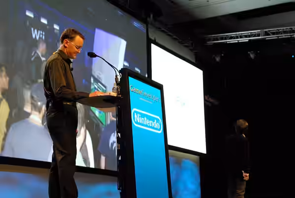 Miyamoto and Bill Trinen (2007)