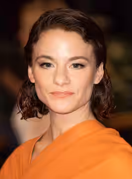 Valerie Pachner