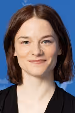 Valerie Pachner