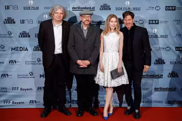 Premiere of the film Das ewige Leben at Gartenbaukino in Vienna, Austria: Wolfgang Murnberger, Josef Hader, Nora von Waldstätten and Tobias Moretti. (2015)