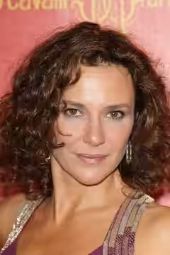 Valeria Cavalli