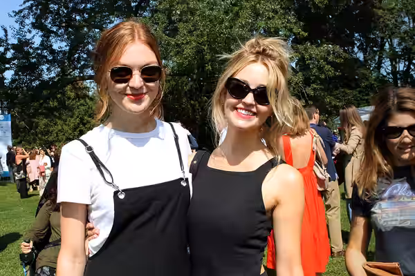 Emily Coutts and Kate Corbett at the 2017 CFC Annual BBQ Fundraiser. Photo by Danilo Ursini.