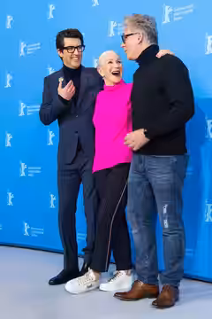 Guy Nattiv, Helen Mirren and Lior Ashkenazi presenting the movie Golda at the Berlinale 2023