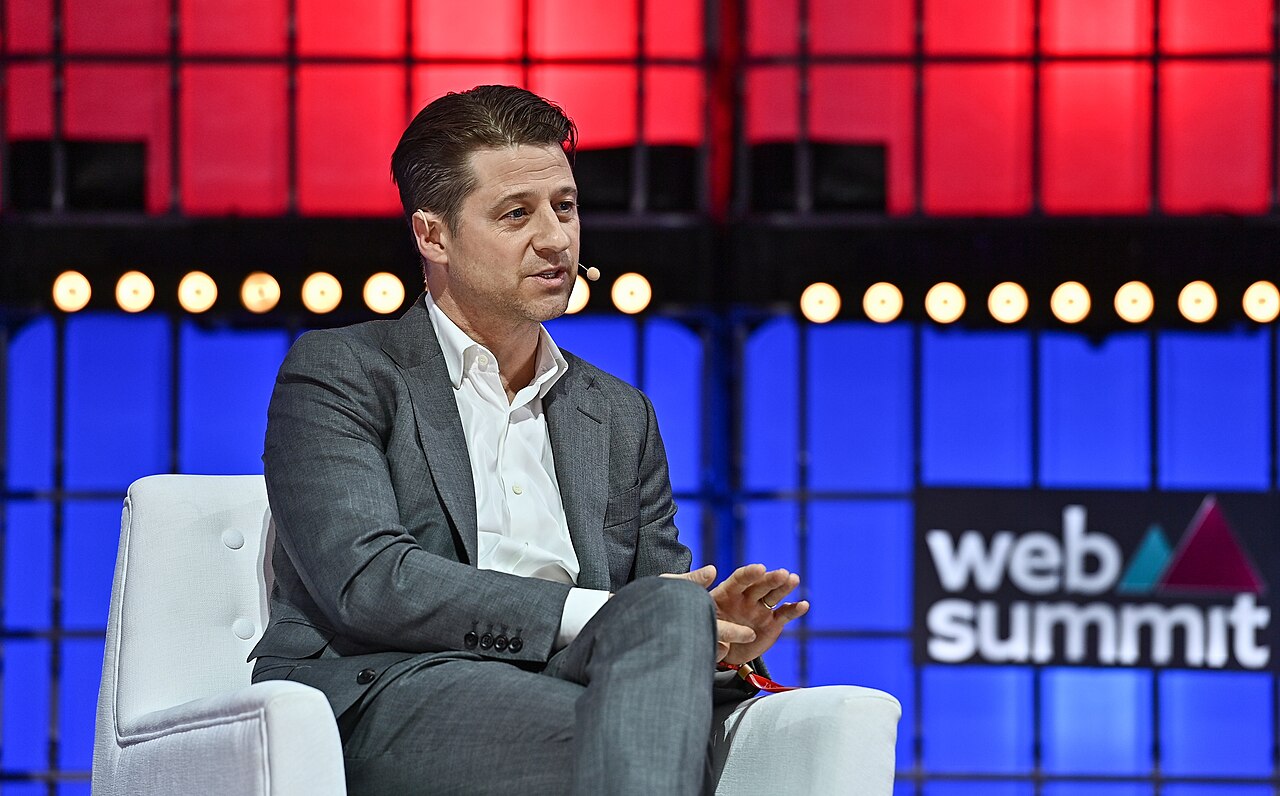 4 November 2022; Ben McKenzie, Actor &amp; Journalist, Slate, on Centre stage during day three of Web Summit 2022 at the Altice Arena in Lisbon, Portugal. Photo