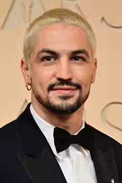Gabriel Leone
