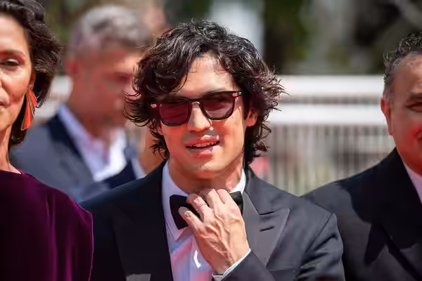 Gabriel Leone at 2025 Cannes Red Carpet for O Agente Secret