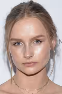 Olivia DeJonge