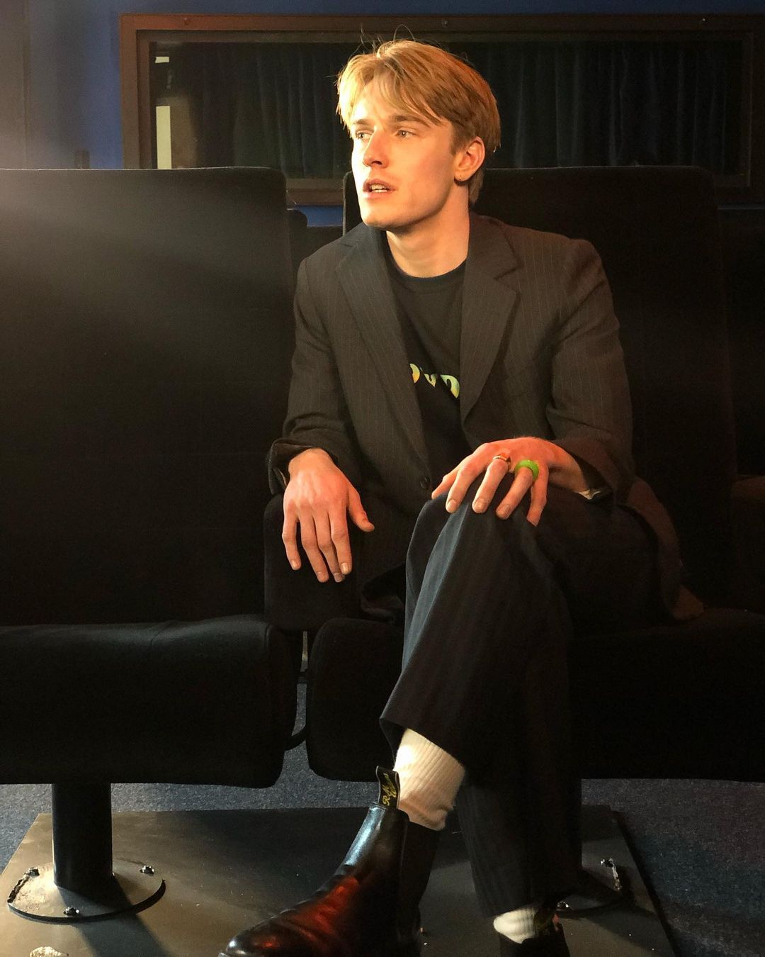 Louis Hofmann during an interview for "Der Passfälscher" (The Forger) during the Berlinale on February 13, 2022.