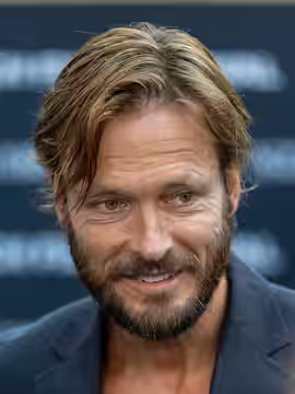 Untagged guests on the Green Carpet at the 2025 Zurich Film Festival.