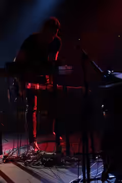 Photo of a concert by Ben Frost. Published by Jan Dobrý under the title "Ben Frost @ Meetfactory #22". Taken at the concert venue MeetFactory (Prague, Czech Rep (2012)