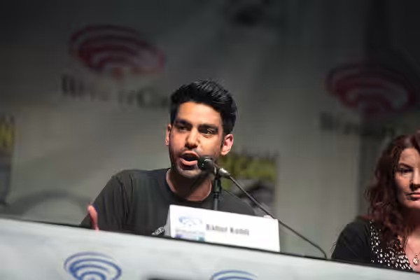 Rahul Kohli speaking at the 2015 Wondercon, for "iZombie", at the Anaheim Convention Center in Anaheim, California. Please attribute to Gage Skidmore if used el