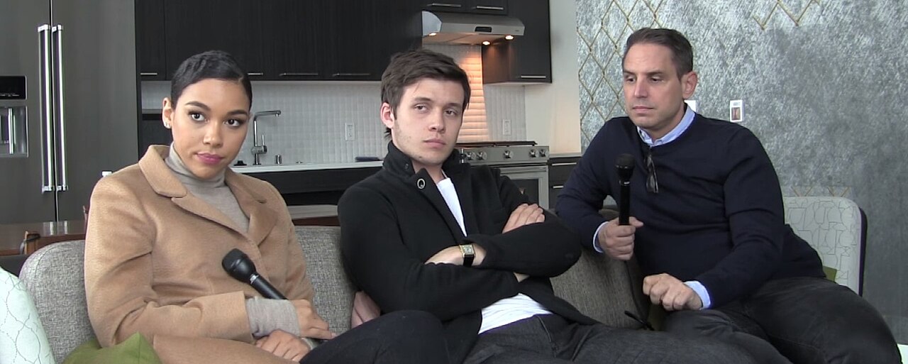 Spencer Fornaciari of The MacGuffin interviews director Greg Berlanti, actor Nick Robinson and actress Alexandra Shipp from the romantic dramedy Love, Simon. (2018)