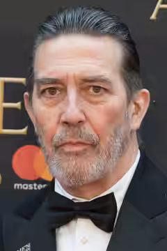 Ciarán Hinds