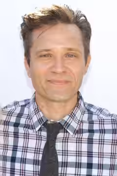 Seamus Dever