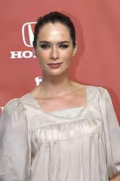British actress Lena Headey. Taken at the 2007 Scream Awards.