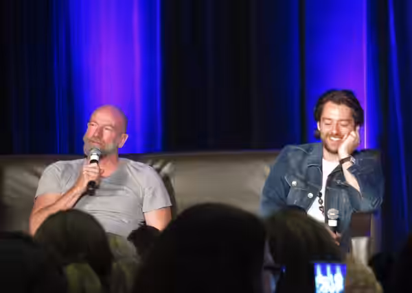 Graham McTavish and Richard Rankin at the Q&amp;A panel for Outlander, Wizard World Chicago 2018