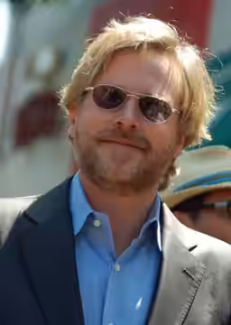 Cary Elwes attending a ceremony for Mel Brooks to receive a star on the Hollywood Walk of Fame. (2010)