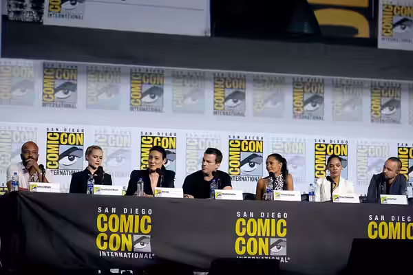 Jeffrey Wright, Evan Rachel Wood, Lisa Joy, Jonathan Nolan, Thandie Newton, Tessa Thompson and Aaron Paul speaking at the 2019 San Diego Comic Con International