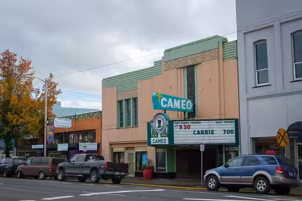 The Cameo Theatre in Newberg, Oregon (2013)