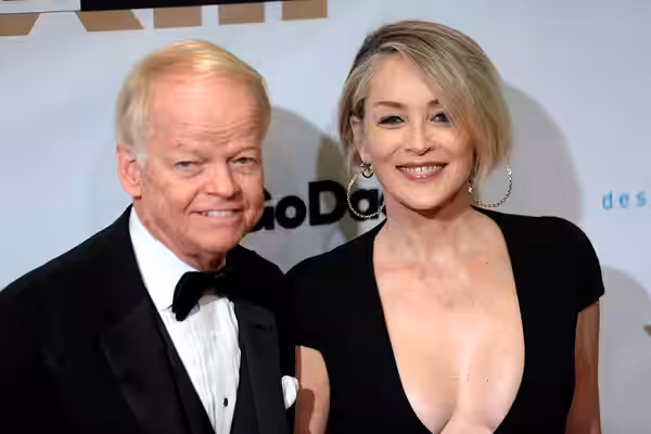 Jimmy Walker and Sharon Stone on the red carpet at Celebrity Fight Night XXIII at the JW Marriott Desert Ridge Resort &amp; Spa in Phoenix, Arizona. Please attr (2017)