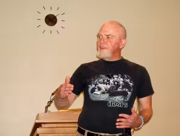 Author of Dances with wolves