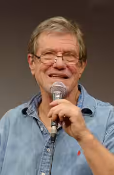 John McTiernan speaking during his masterclass at the Cinémathèque Française on 09-13-2014.