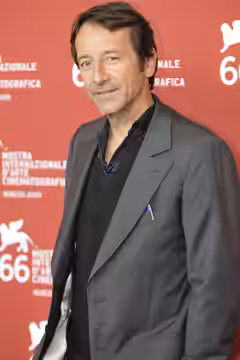 66ème Festival du Cinéma de Venise (Mostra), 4ème jour (05/09/2009). Photocall avec Jean-Hugues Anglade pour le film : Persécution.
