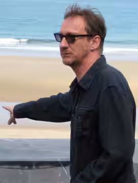 David Thewlis