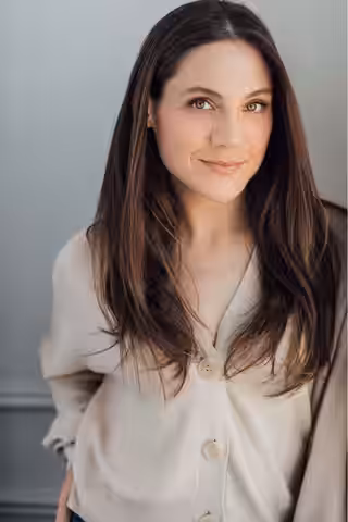 Lauren Collins