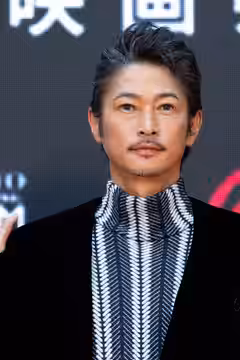 第37回 東京国際映画祭 オープニングイベント レッドカーペット 窪塚洋介 (外道の歌) (2024)