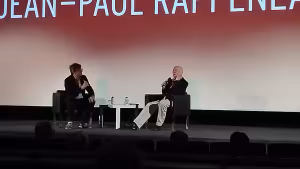 Jean-Paul Rappeneau présentant son film "Cyrano de Bergerac" aux Publicis Cinémas en juin 2022.