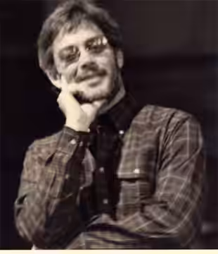 Raul Julia