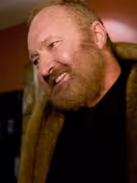 Randy Quaid being interviewed by Canal+. (2008)