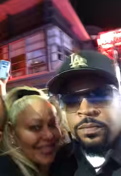 Eva Rinaldi, Ice Cube (2021)