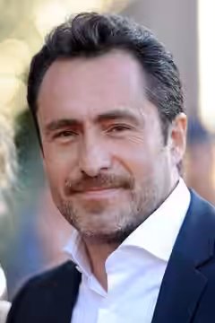 Demián Bichir