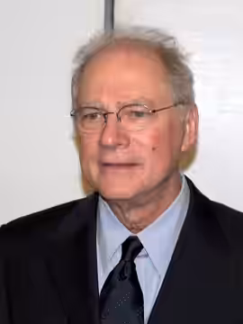 Barry Levinson at the 2009 Tribeca Film Festival premiere of Poliwood. Photographer's blog post about the event at which this portrait was taken.