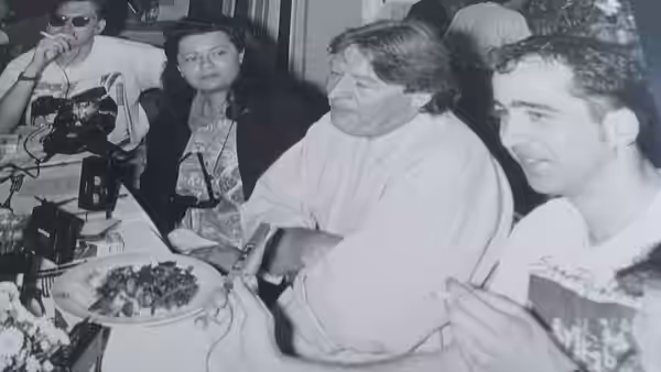 Alan Parker und Dieter Oßwald beim Interview in Cannes (2001)