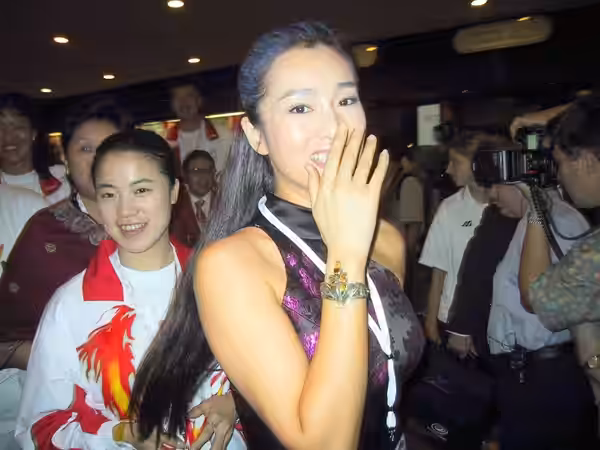 Moscow - Russia - 13 July 2001 - City of Beijing has been elected to host the 2008 Olympic Games - Gong Li is there with the chinese delegation.
