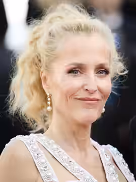 Gillian Anderson