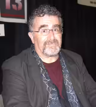 Actor/director Saul Rubinek at the Big Apple Convention in Manhattan. Photographed by Luigi Novi. This photo may only be used if the photographer is properly cr (2009)